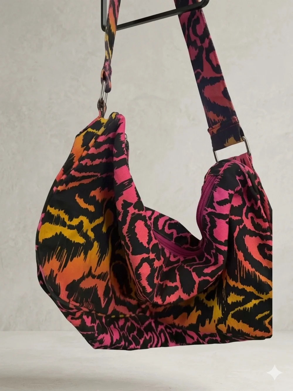Black Pink Orange Yellow Animal Print Shoulder Bag